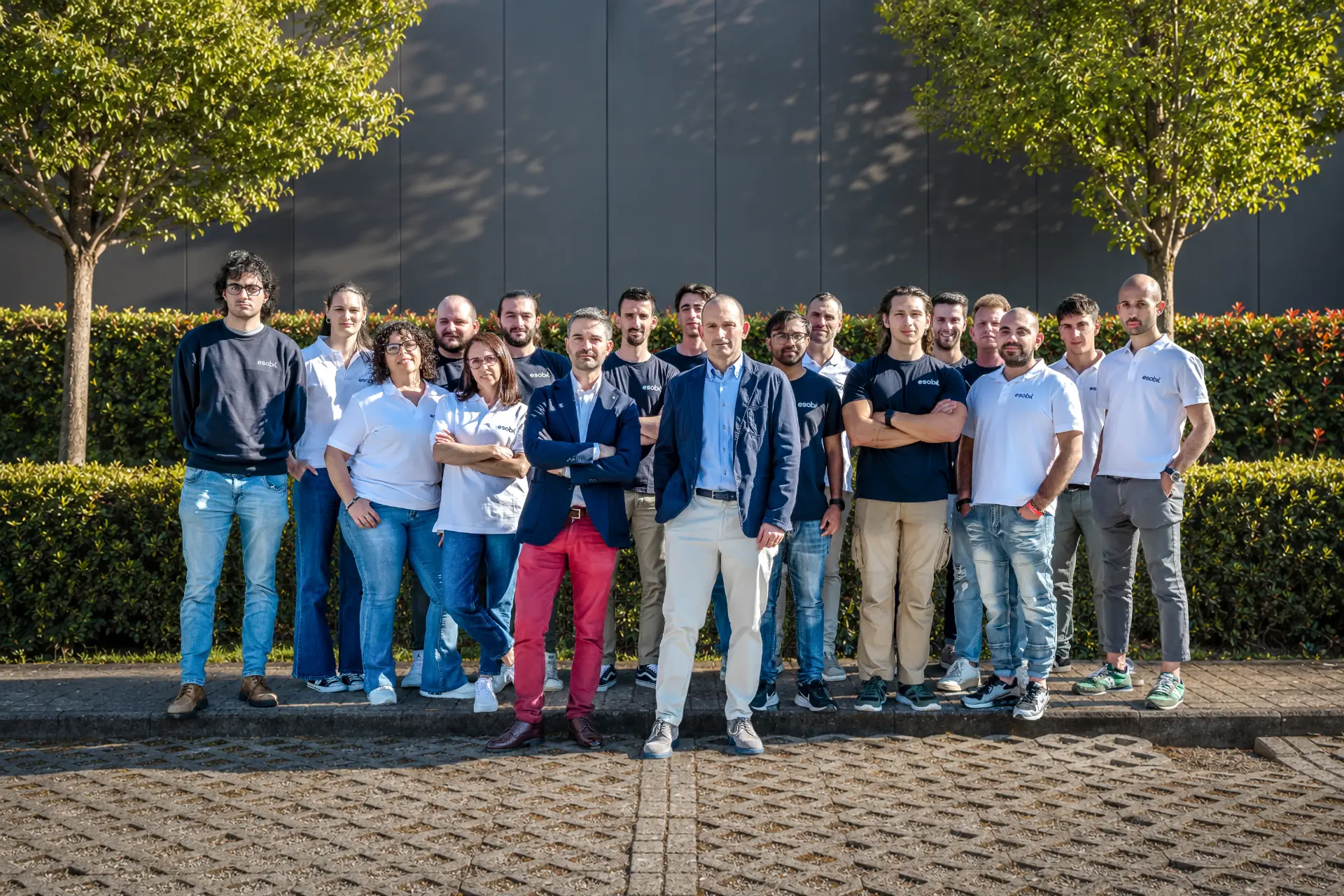 Scopri il Team Esobit Scopri il Team Esobit